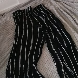 Black ans white long dress panta